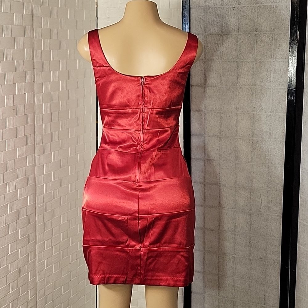 BISOU BISOU SQUARE NECKLINE SLEEVELESS PENCIL DRESS - Picture 7 of 13